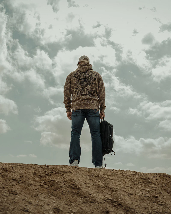 Howitzer Style Men's Hoodie Defend